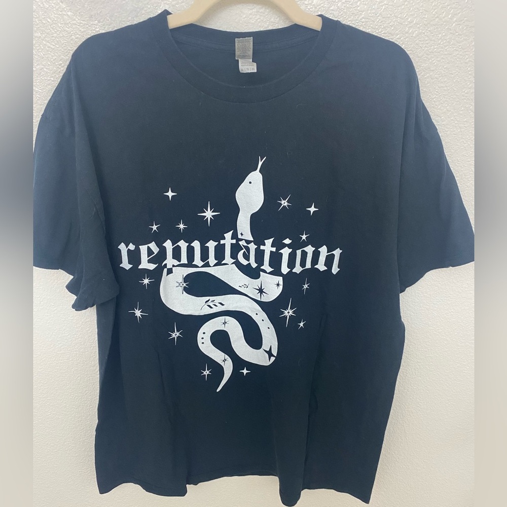 Gildan Black Cotton T-Shirt